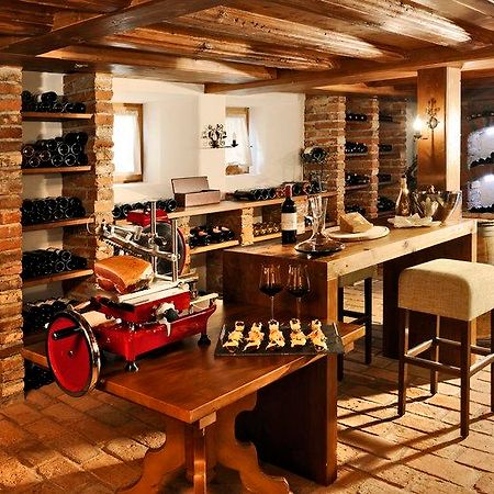 Bentleys House Apartment Lech Bagian luar foto